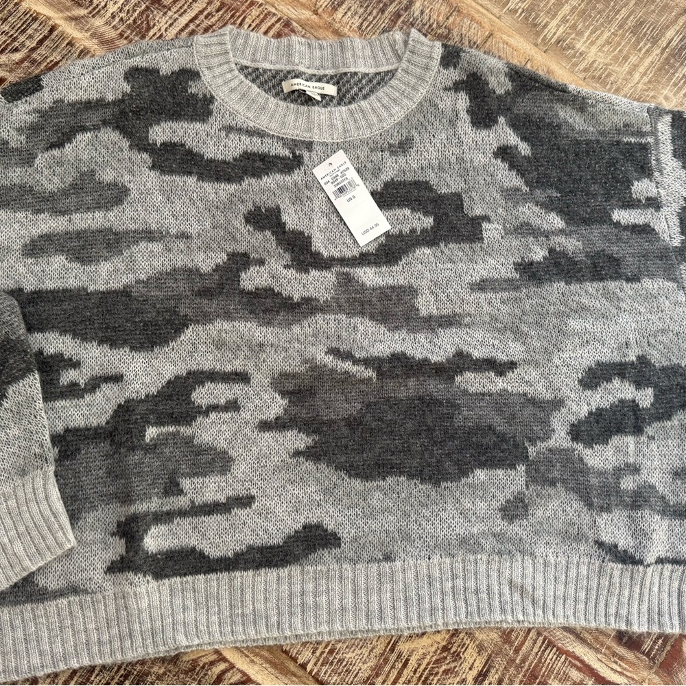 American Eagle Outfitters Gray Camouflage Women's Sweater